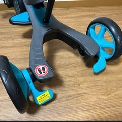 ほぼ未使用品GLOBBER（グロッバー） エクスプローラー トライク 3in1 ティール【三輪車】 の画像