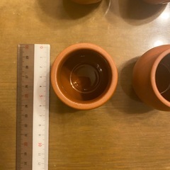 小さな壺の画像