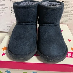 ムートンブーツ　18cm
