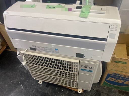 ☆中古￥24,000！富士通ゼネラル　2.2kwルームエアコン　家電　2019年製　AS-228EE6型　【BI046】