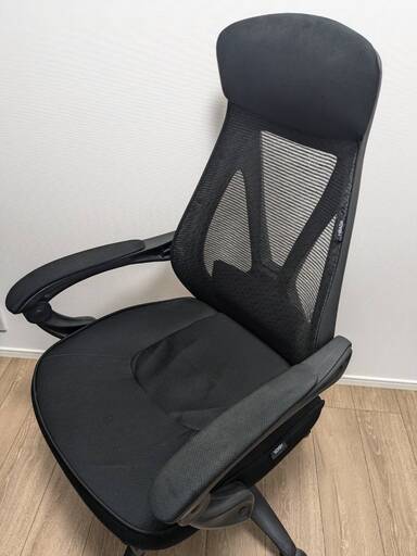 【ハイバックチェア】Hbada ハイバック オフィスチェア メッシュ オットマン付き 可動式アームレスト ランバーサポート 昇降ヘッドレスト 約155度リクライニング