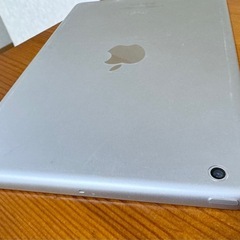 【取引中】シルバーiPad mini  の画像