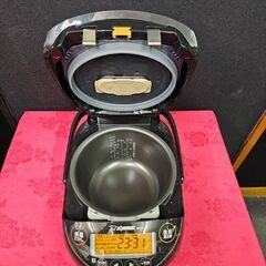 ご飯炊けた画像あり　象印　圧力IH炊飯ジャー　極め炊き（5.5合...