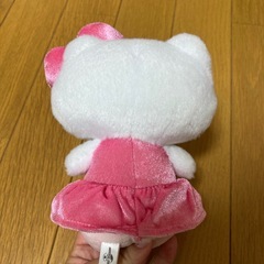 キティちゃんぬいぐるみの画像
