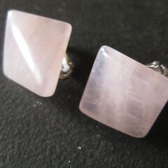紅水晶　ピンククリスタル　ネックレス＆イヤリングの画像