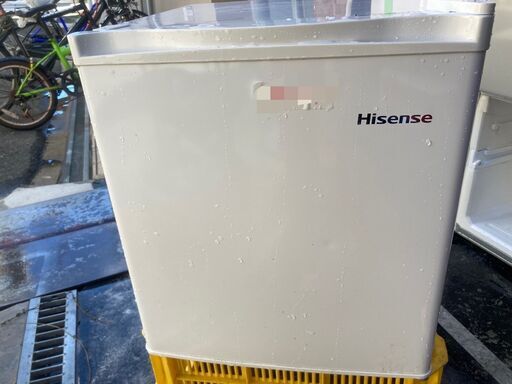 ☆中古￥6,800！Hisense　42㍑1ドア冷蔵庫　家電　2017年製　EH-R421W型　幅44㎝ｘ奥行47㎝ｘ高さ51㎝　【BI057】