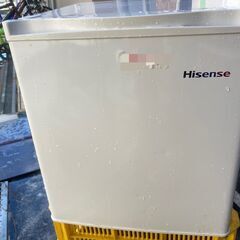 ☆中古￥6,800！Hisense　42㍑1ドア冷蔵庫　家電　2...