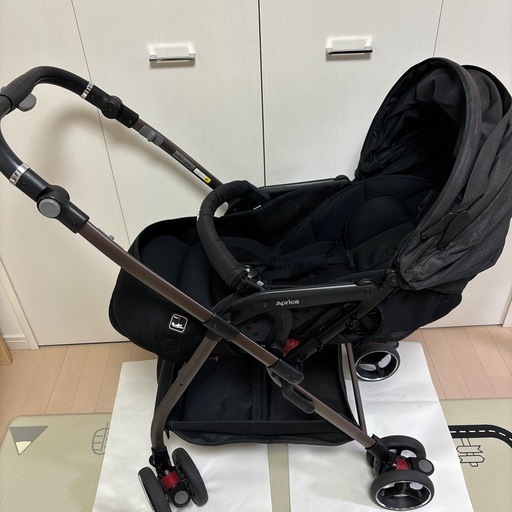 アップリカ オプティアクッションプレミアム AB ベビーカー