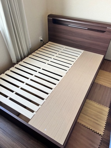 ※決まりました※2口コンセント、ライト、収納付きベッドフレーム