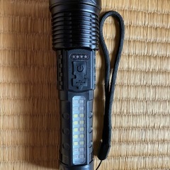 【取引中】LED懐中電灯 充電式