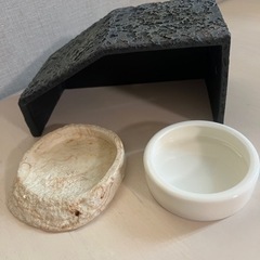 【価格相談可】爬虫類　ケージ　9045 ライト　シェルター　その他の画像