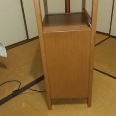 カリモク　電話台の画像