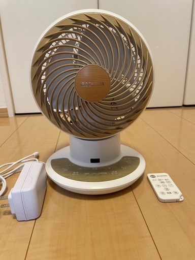 サーキュレーター　アイリスオーヤマ　PCF-SDCC15T-W　DCモーター
