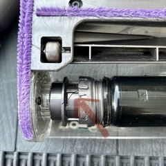 Dyson V10 ハンディ掃除機
の画像