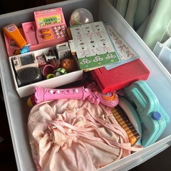 おもちゃ引き出し4つ分の画像