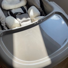 COMBI AUTO SWING BEDi　電動式ハイローチェア の画像