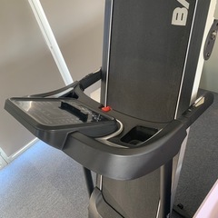 BARWING（バーウィング）のストアを表示 BARWING（バーウィング）ルーム ランナー 時速1-16km 20個のプログラムモード付 見やすい操作 パネル ウォーキングマシン フィットネスマシーン トレーニング ジムウォーキングマシン 家庭用 静音折りたたみ トレッドミルの画像