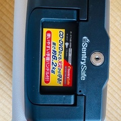 手持ち耐火金庫