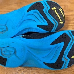 綺麗め子供靴　瞬足18 他の物とセットなら200円　　の画像