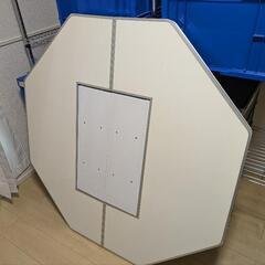 ONWAY オクタゴンテーブルの画像