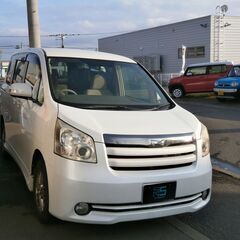コミコミ27万円！H.20(2008)年 トヨタ ノア　X　４W...