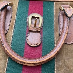 Gucci ボストンバッグ スエード ベージュ 大型の画像