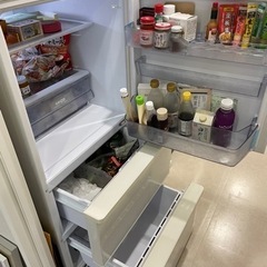 冷蔵庫の画像