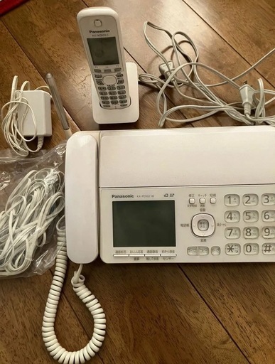 美品中古　パナソニック　FAX付　電話KX-PD502 子機　白　ホワイト