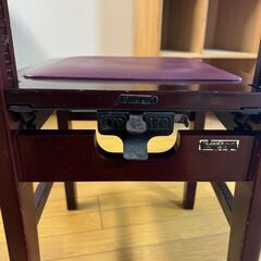 ピアノ用椅子　高さ調整可能の画像