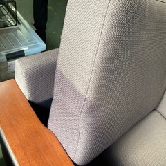 コクヨ　応接セット　テーブル　ソファ4脚　スツールの画像