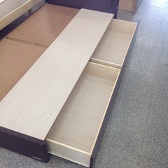 「ジモティー見た」で5％OFF！【シングルベッド】シングルベッド  マットレス付き :ダークブラウンの画像