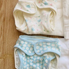 布おむつ　布おむつカバー　輪オムツ　布オムツスターターセット　紙オムツの画像