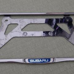 SUBARU 純正ナンバーフレームの画像