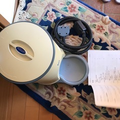 猫のトイレと餌やり器、説明書有り