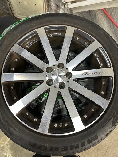 アルミ　ホイール　タイヤ　18インチ　4本セット