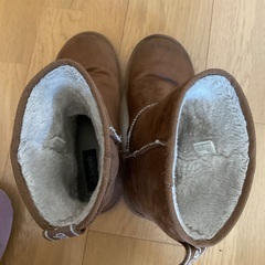 ムートンブーツ　サイズ24.0の画像