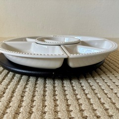 IKEAで買った回転式お皿の画像