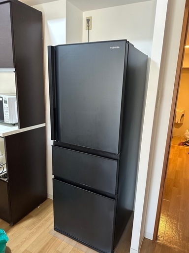 冷蔵庫326L　美品