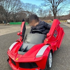 フェラーリ正規乗用玩具