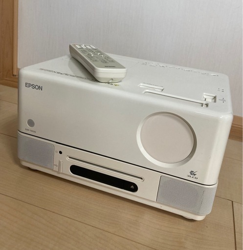 EPSON dreamio EMP-TWD10 プロジェクター一式　スクリーン付