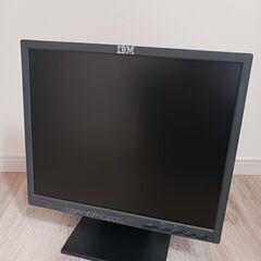 液晶モニター、IBM製19インチ