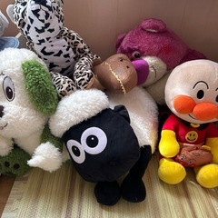 取引中　大きめのぬいぐるみ　あんぱんまん　わんわん　ライオンキン...