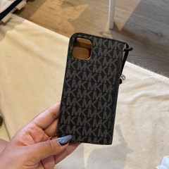 マイケルコース　iPhoneXRケースの画像