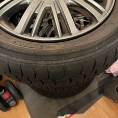 タイヤホイールの画像