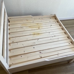 伸縮式ベッドの画像