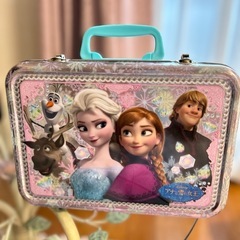 空き缶　トランク型　大型　アナと雪の女王 ディズニーキャラクター　TDL お土産 の画像