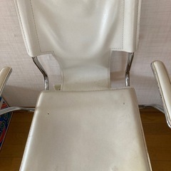 ガス昇降式パソコンチェアの画像
