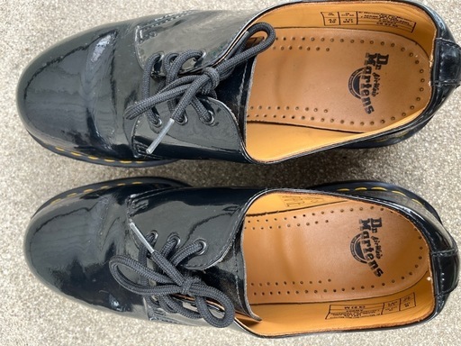 Dr. Martens Adrian ドクターマーチン