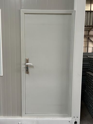 コンテナハウス⭐︎☆プレハブ☆ハウス ☆スーパーハウス☆趣味の部屋☆物置☆事務所