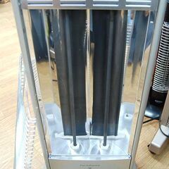 SANYO 遠赤外線ストーブ RX-F10B 幅30×奥行30×高さ61㎝ シルバー系 09年製 暖房器具 電気ストーブ 遠赤外線ヒーター サンヨー 札幌市 清田区 平岡の画像